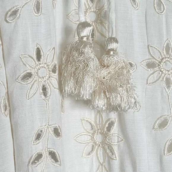 Sundance Trisha Eyelet White Fringe Trim V-Neck Tassel Tie CoverUp Dress Medium - Picture 6 of 11
